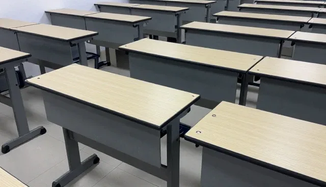 技术选型在不同行业场景中的应用分析